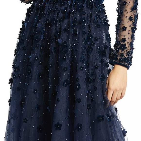 Mac Duggal Velvet Floral Appliqué Long Sleeve Gown- Size 20 - Picture 3 of 11